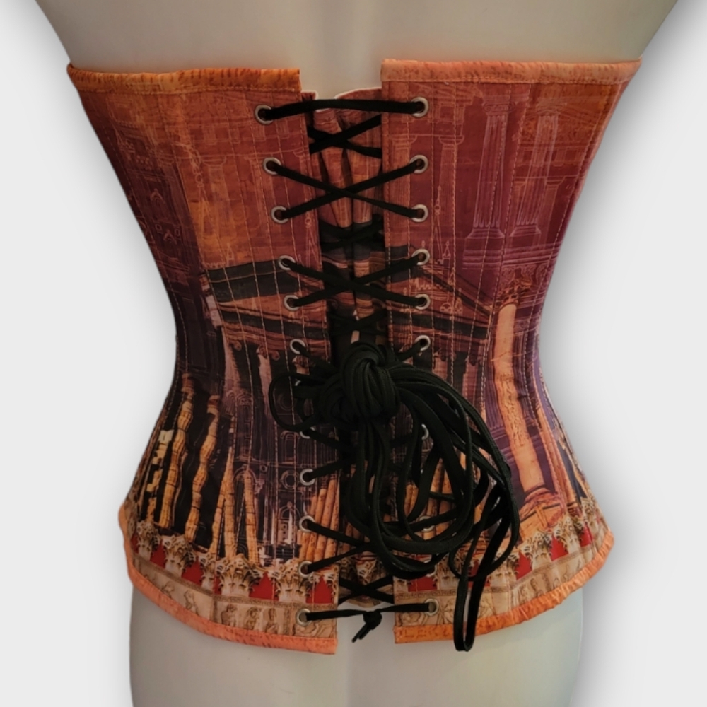 Elegant Pink Corset Shapewear - Picture 5 of 10